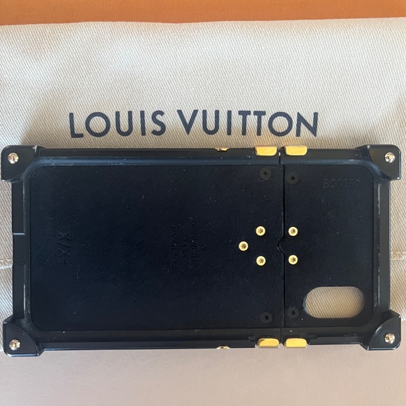 LOUIS VUITTON - EYE TRUNK WITH STRAP IPHONE X/XS - Picture 2 of 9